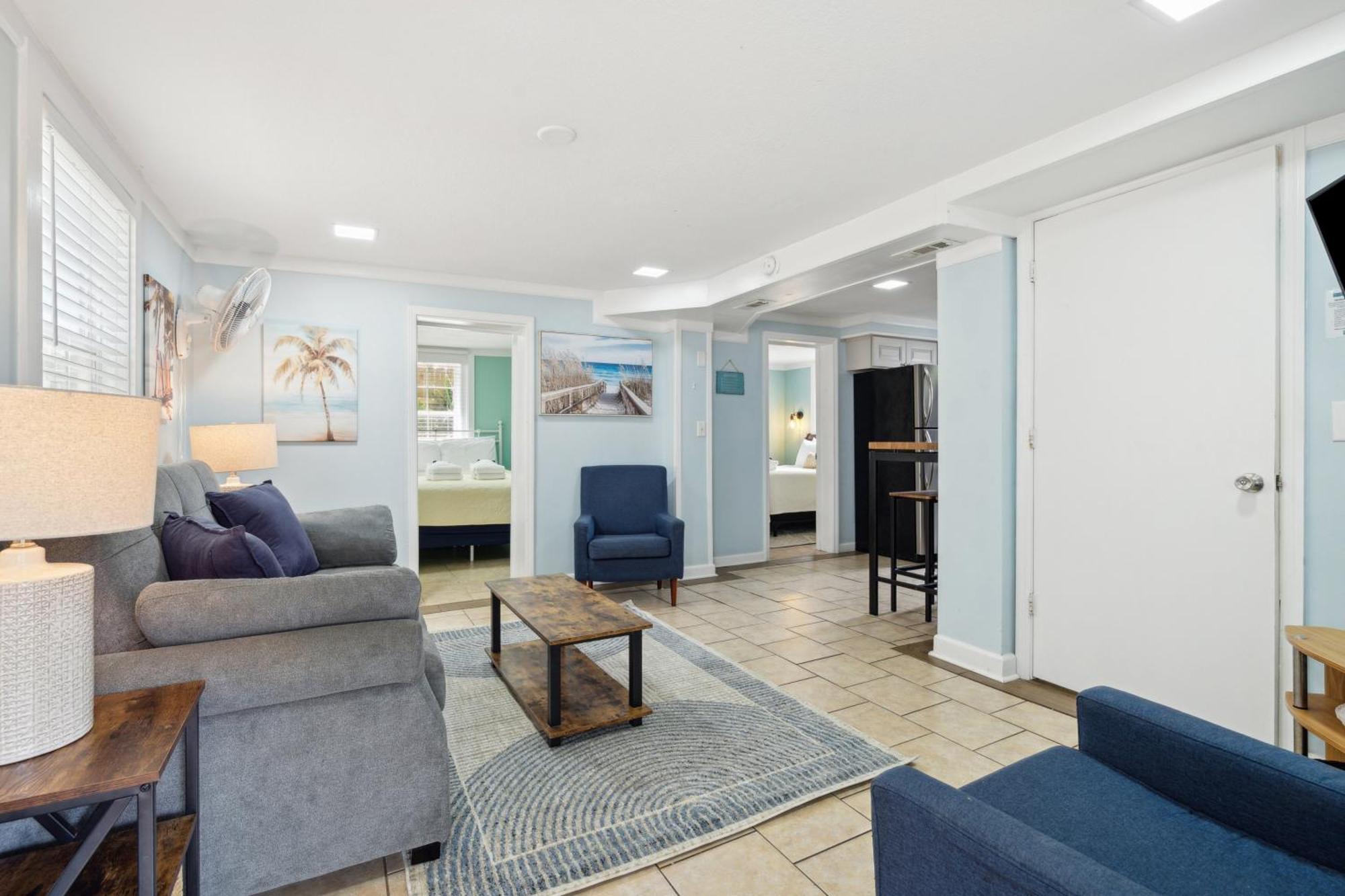 23 Center St - Sunny Side Down - Downstairs Apartment Folly Beach Extérieur photo